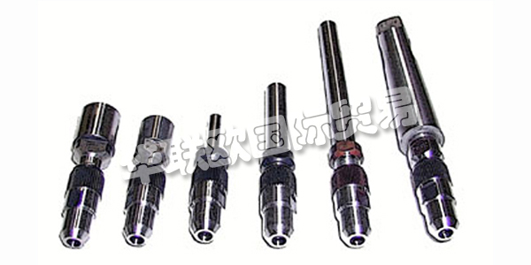 REGLUS AG工廠用于精密工程和電子。他們公司自1938年以來一直生產(chǎn)精密機(jī)械工具。