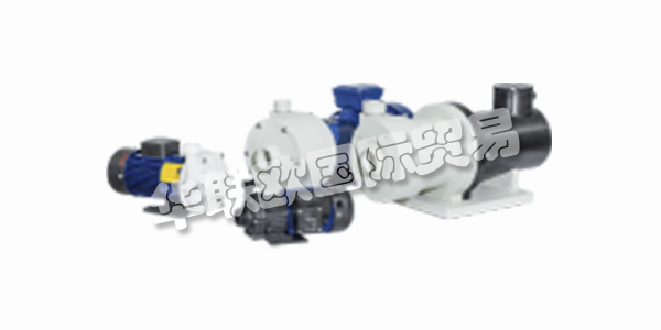 RENNER由于公司創(chuàng)始人Wolfgang Renner在該專業(yè)領(lǐng)域多年的工作，從一開始就提供全面的專業(yè)知識，隨著時間的推移，這已發(fā)展成為真正的國際專業(yè)知識。如今，許多新想法，完善的質(zhì)量意識和創(chuàng)新技術(shù)的使用為靈活的，以客戶為導(dǎo)向的產(chǎn)品系列創(chuàng)造了條件，最佳地滿足了現(xiàn)代工業(yè)流程序列的需求。無論何時需要創(chuàng)新和特殊質(zhì)量，專家們都依賴于RENNER的泵，過濾器和相關(guān)配件和設(shè)備。