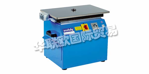 德國ASSFALG主要產(chǎn)品：ASSFALG磨床、磨邊機、倒角機、銑邊機等。ASSFALG公司的歷史始于1932年，當(dāng)時的老板Ronald Assfalg的祖父和Junior Christian Assfalg的曾祖父已經(jīng)建立了Assfalg業(yè)務(wù)。他從第二次世界大戰(zhàn)后高度需求的工具開始。工具和工具機器在金屬加工行業(yè)中得到廣泛應(yīng)用，因此Assfalg在其程序中包括倒角和去毛刺機器。從現(xiàn)在起Assfalg的發(fā)展，牛逼，他的ACE金屬，因為技術(shù)要求和機器的spezialisations占了上風(fēng)。