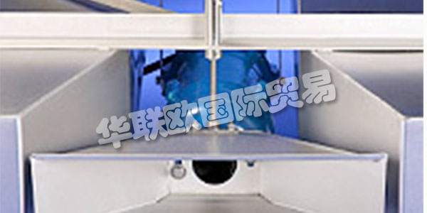 SCHOTT公司成立于1978年。最初，游泳和油漆污泥吸盤的開發(fā)和技術(shù)實現(xiàn)。