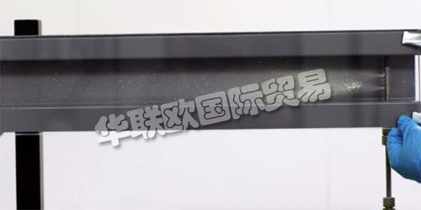 德國PFINDER主要產(chǎn)品：PFINDER防護蠟、清洗劑等。PFINDER是一家成功且獨立的公司，已有100多年的歷史。 Pfinder公司成立于1884年，從其作為頂級制造商和“符騰堡皇家法院供應商”的角色發(fā)展成為汽車行業(yè)，供應商和其他行業(yè)領域的靈活，稱職和創(chuàng)新的合作伙伴。 40多年蠟保護經(jīng)驗的結(jié)果是獲得汽車行業(yè)OEM認證的產(chǎn)品，在空腔保護方面的市場領導地位以及他們在全球70多家汽車工廠中永久使用他們的產(chǎn)品。 Pfinder產(chǎn)品每年用于超過9,000,000個體內(nèi)。