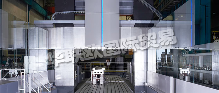 基于幾十年豐厚的制造經(jīng)驗和行業(yè)標桿者，WALDRICHSIEGEN銑床產(chǎn)品進行了革命性地改革。這一改革使得其在高精度和高性能龍門銑床市場再一次的成為標桿。與已經(jīng)上市的產(chǎn)品相比，在性能和扭矩方面都進行了改革，并且提高操作性。ProfiMill用于加工精密超大工件。ProfiMillcompact通過寬度在2.7到4.2米之間，對于中小型尺寸加工工件的客戶來說是理想的龍門寬度。